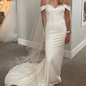 Liz Simon Maria Wedding Dress
